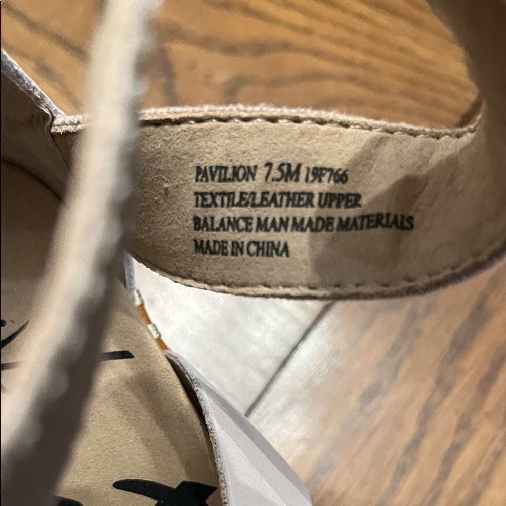 OTBT‎ Pavilion Platform Wedge Heels, size 7.5 - Picture 11 of 11